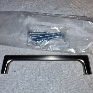 Brushed Nickel Cabinet Pull Handle - Straight Bar